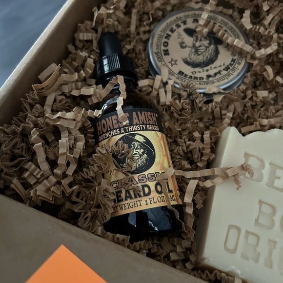 Honest Amish Beard Care Kit - Picture 9 of 12